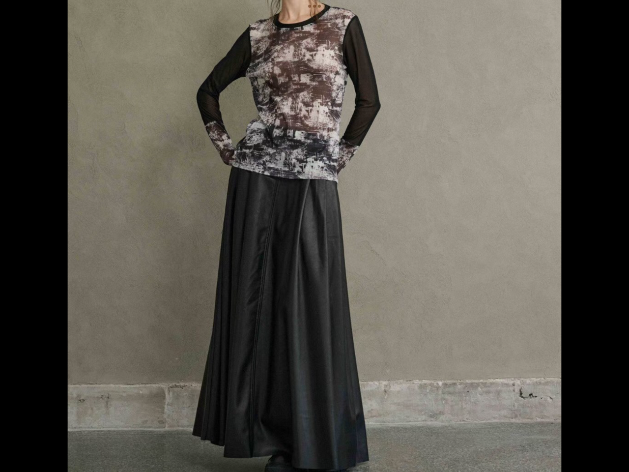 Abstract Print Mesh Long-Sleeve Tops - Image 2